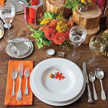 Thanksgiving Table Setting by Southernliving